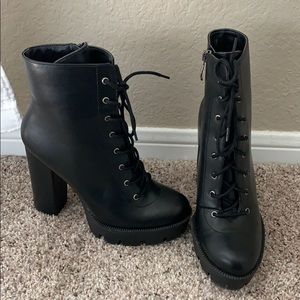 X2B platform combat boots